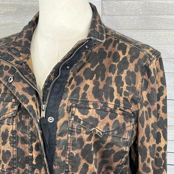 STYLE & CO. Stretchy Jean Jacket Leopard Print-Medium - Picture 2 of 3